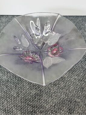 Vintage Mikasa Frosted Floral Art Glass Fruit Bowl Pink Purple Embossed 13”